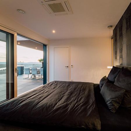 Traumblick Trifft Luxus! Appartement Weitersburg Buitenkant foto