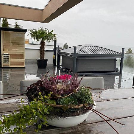 Traumblick Trifft Luxus! Appartement Weitersburg Buitenkant foto