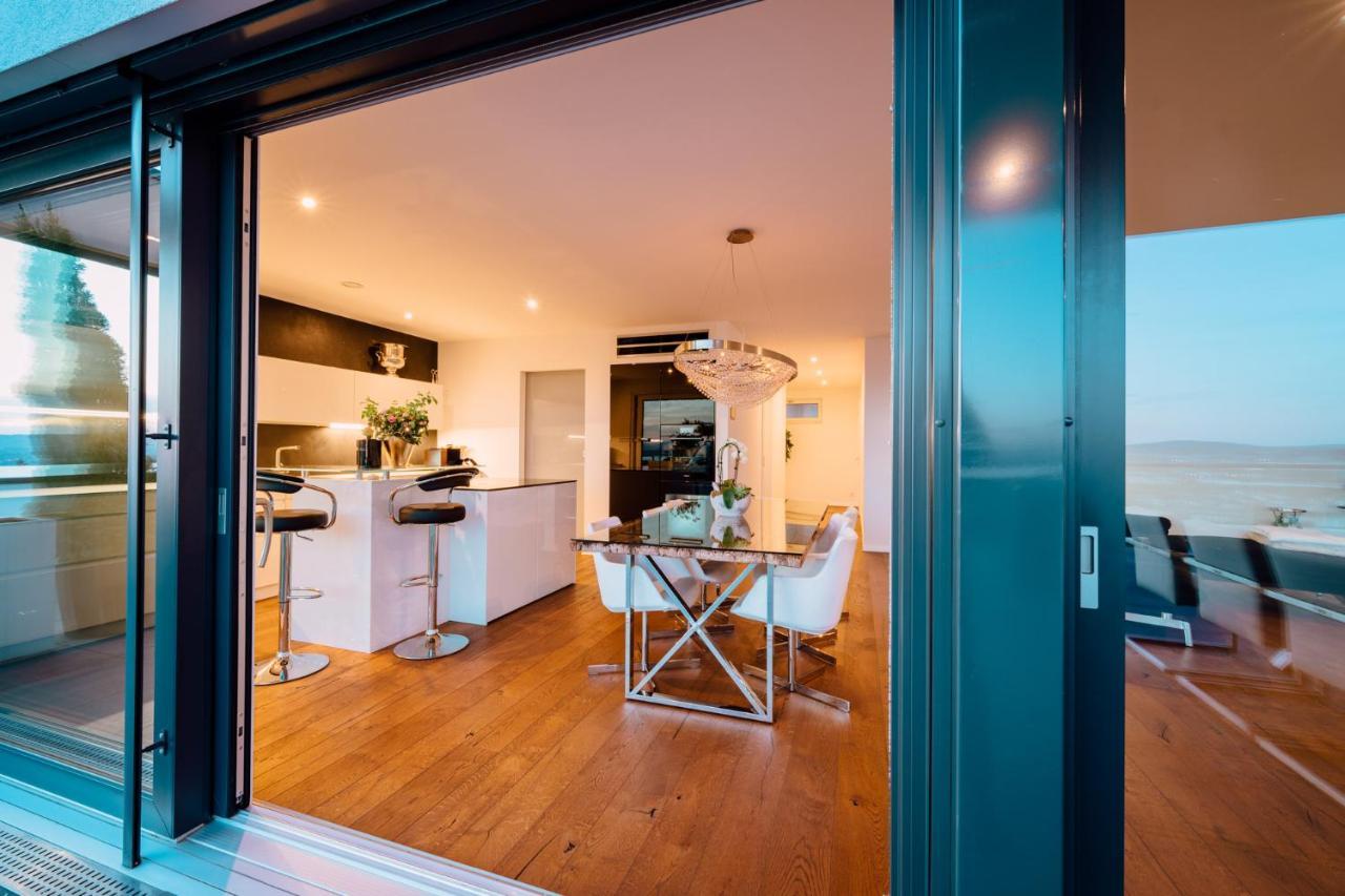 Traumblick Trifft Luxus! Appartement Weitersburg Buitenkant foto