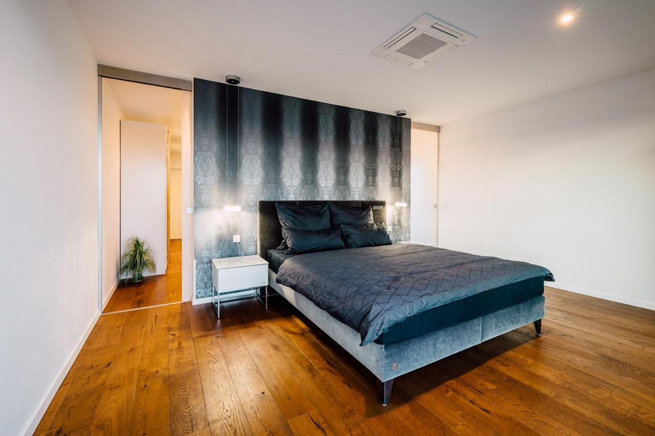 Traumblick Trifft Luxus! Appartement Weitersburg Buitenkant foto
